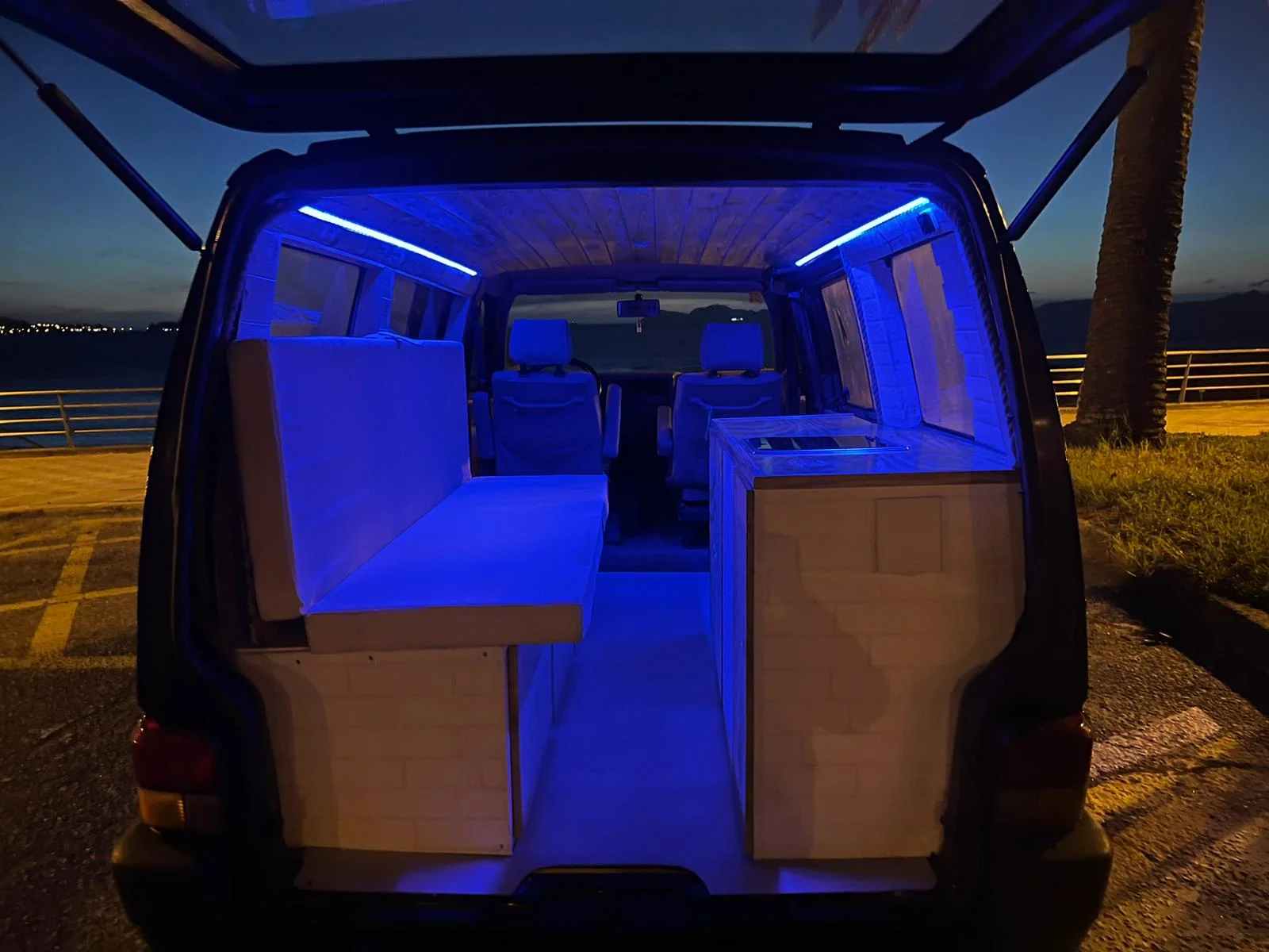 Volkswagen T-4 - Imagen 9